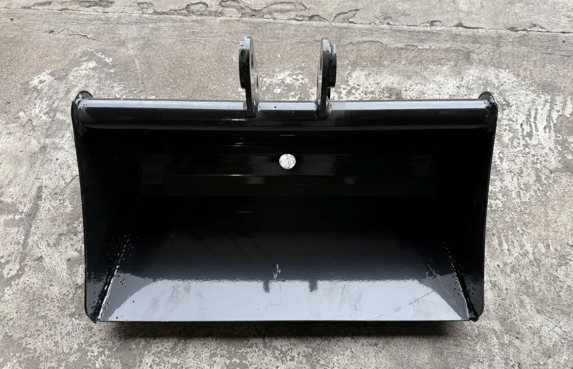 Czarna Łyżka skarpowa 600 mm